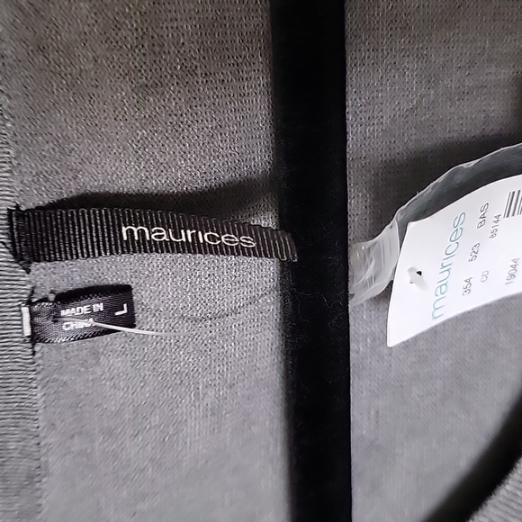 Maurices NWT Office Casual Gray Large Button Front Cardigan Sweater - Picture 2 of 7